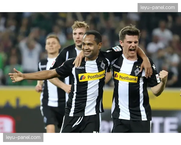 门兴格拉德巴赫2-2战平沃尔夫斯堡，双方互有攻守场面开放